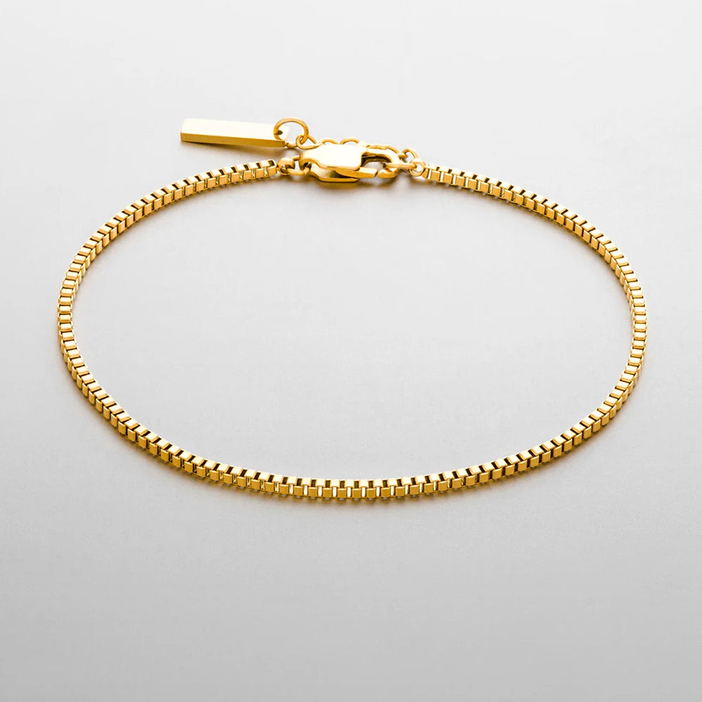 Gold Box Chain Bracelet